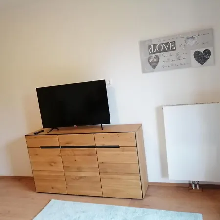 Fabiella Mit Balkon Apartamento Millstatt